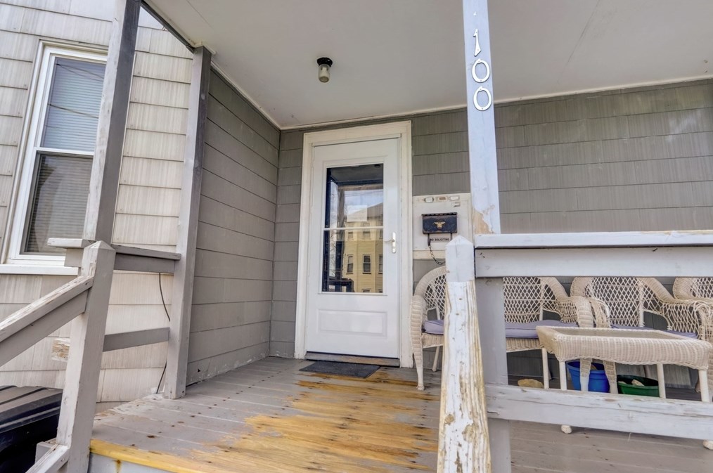 100 Grand View, Worcester, MA 01603