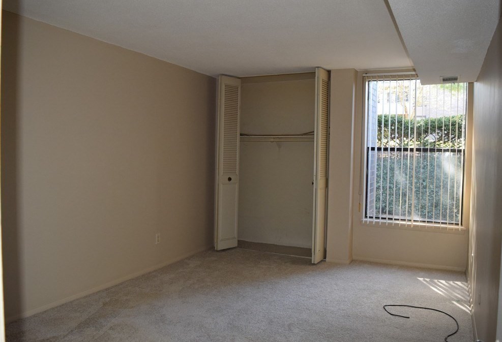 42 Shrewsbury Green Dr Unit B, Shrewsbury, MA