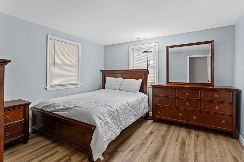 7 Jane Rd, Methuen MA  01844-3947 exterior