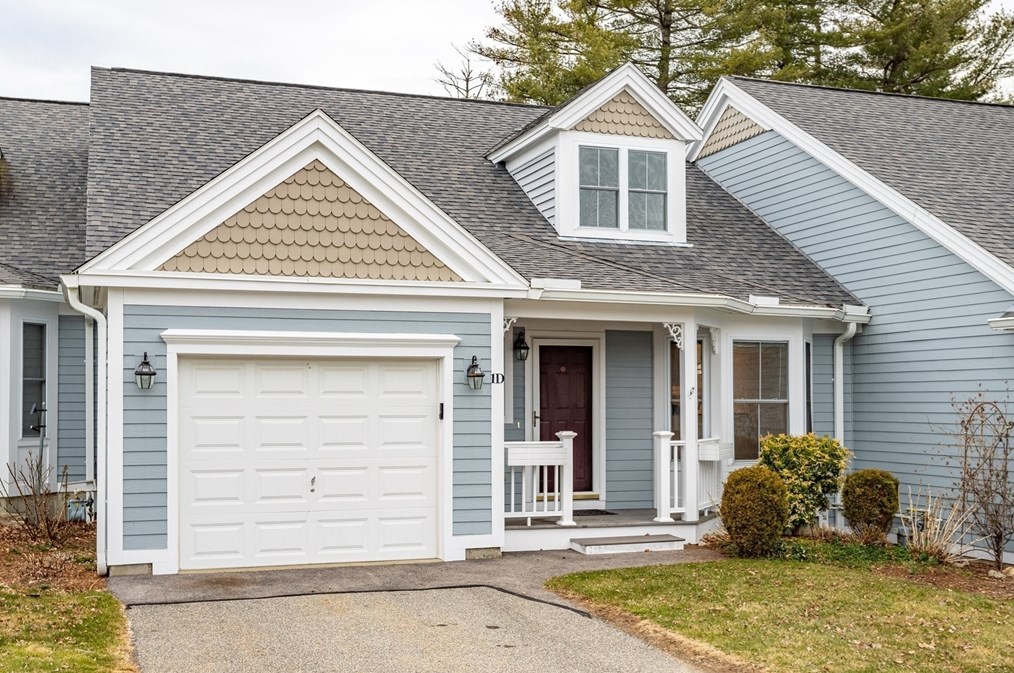 1 Autumn Dr, Hudson MA 01749-2855 exterior