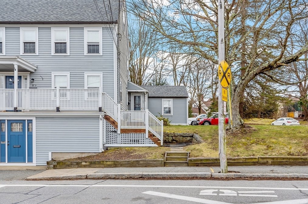 189 Andover St Unit 3, Andover, MA