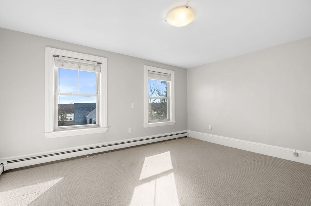 12 French Ave, Braintree MA 02184-6502 exterior