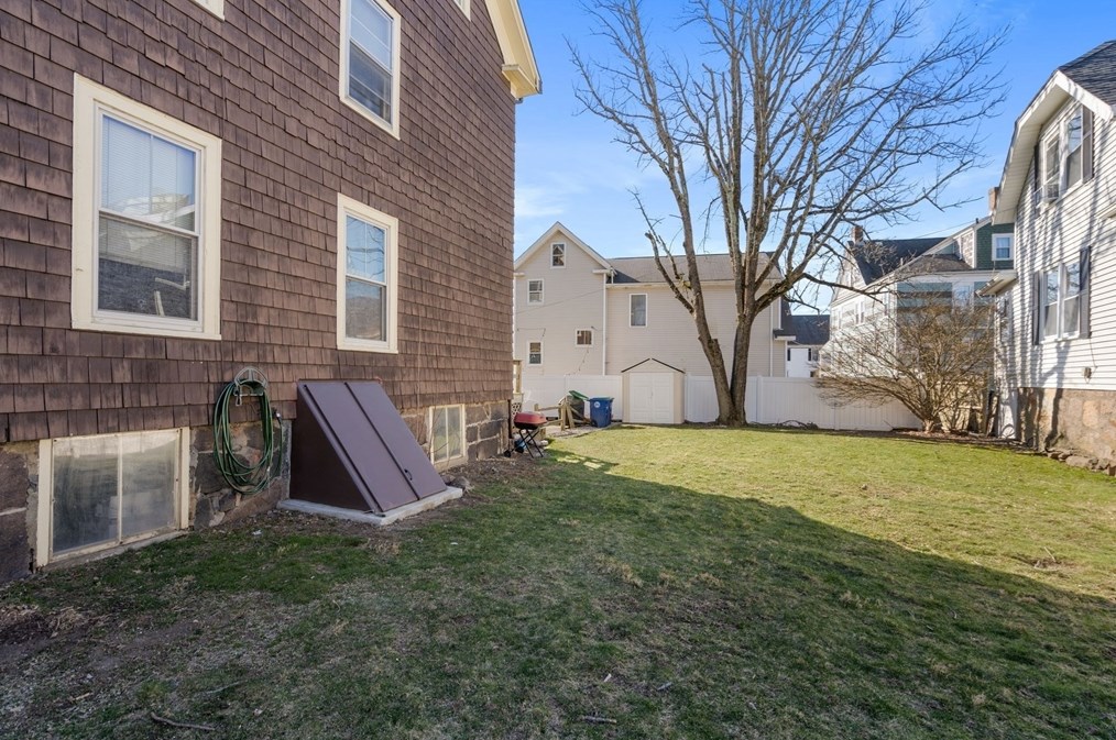 12 French Ave, Braintree MA 02184-6502 exterior