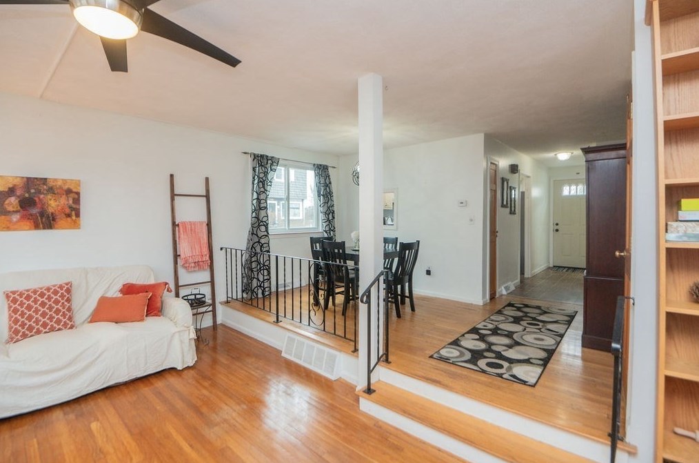 7 Lincoln Park, Marblehead MA 01945-2534 exterior