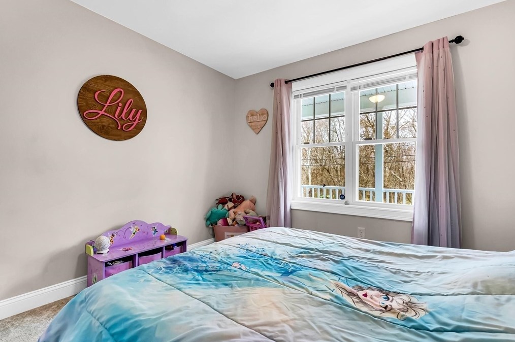 726 Dighton Ave, Taunton MA  02780-7131 exterior