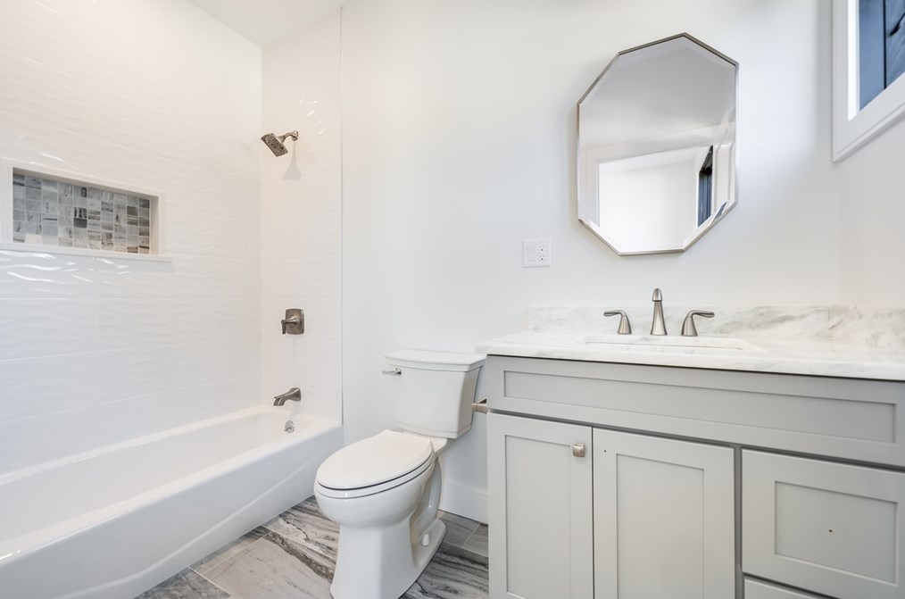 811 Heath St, Boston MA 02467-2640 exterior