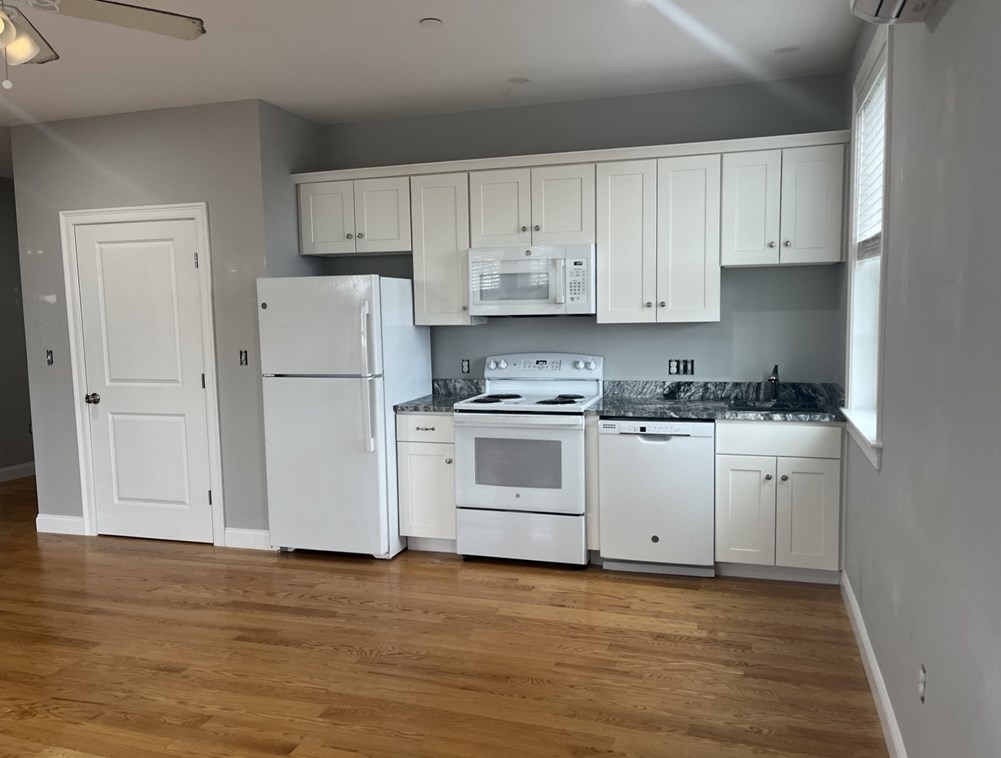 2 French Ave #204, Braintree, MA 02184