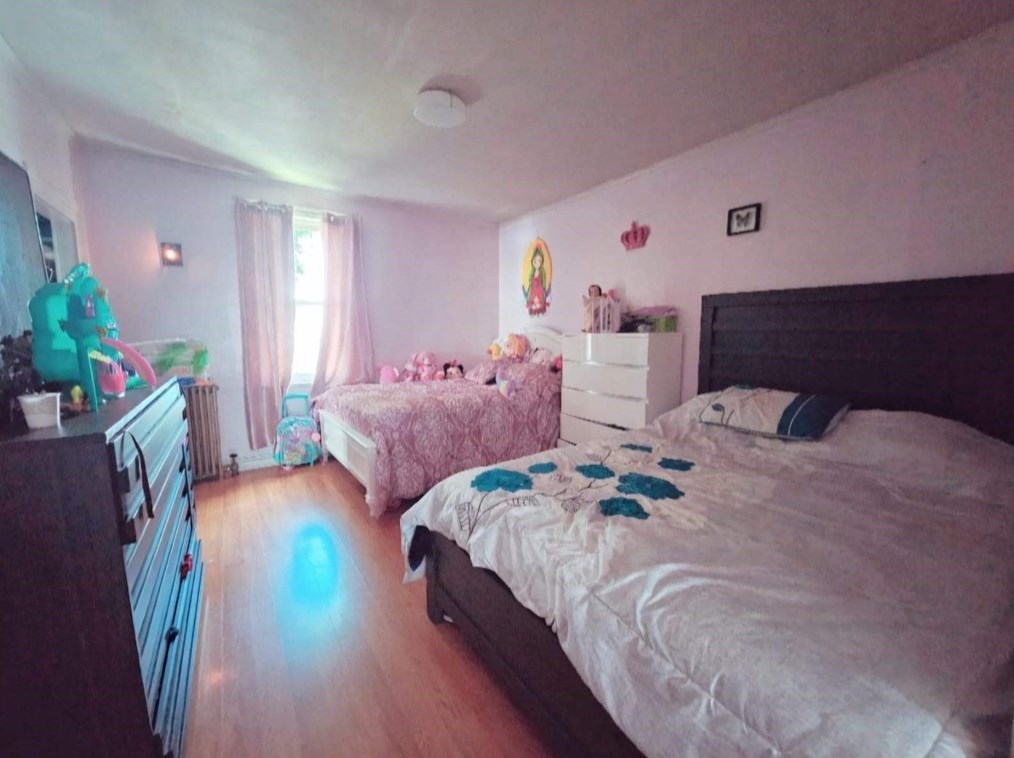 12 Cotton St, Leominster MA 01453-5629 exterior