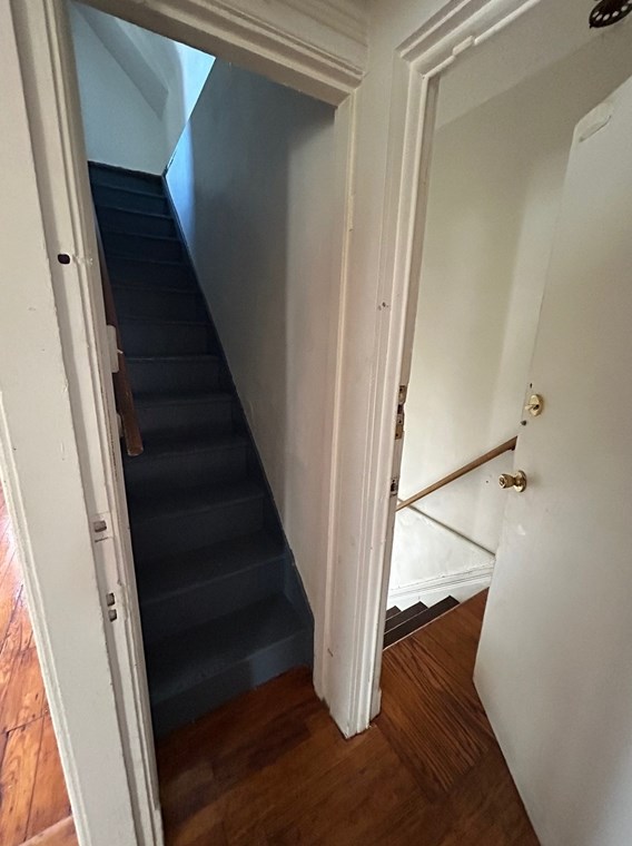 67 Alden St, Springfield MA 01109-3701 exterior