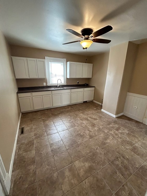 67 Alden St, Springfield MA 01109-3701 exterior