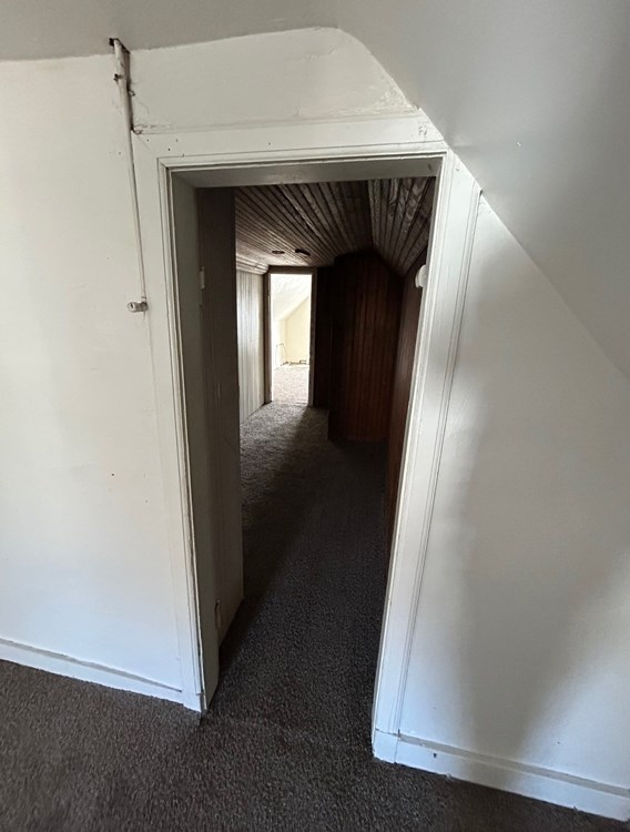 67 Alden St, Springfield MA 01109-3701 exterior