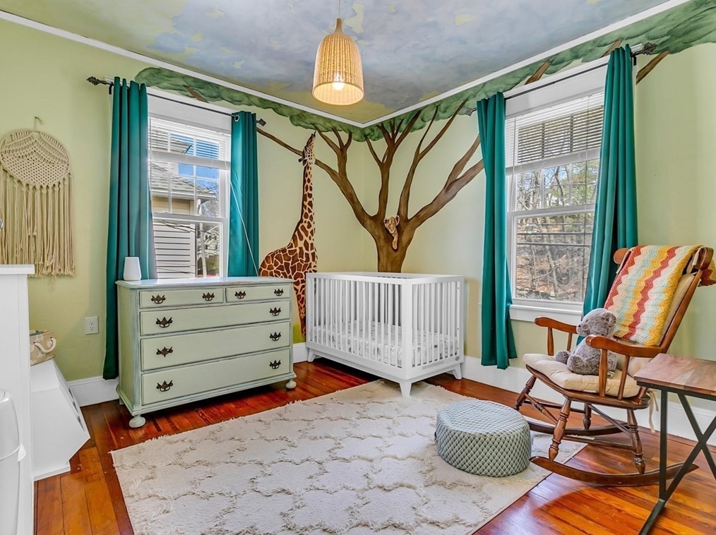 355 Rogers St, Lowell MA  01852-4218 exterior