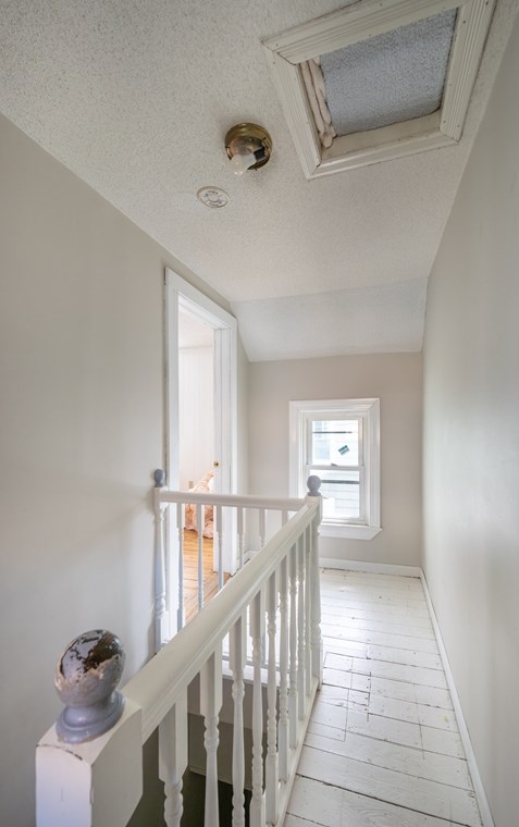 167 Pearl St, Holyoke MA  01040-2506 exterior