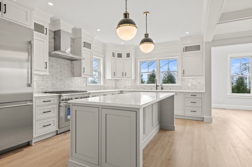 356 Stage Harbor Rd, Chatham MA  02633-2228 exterior