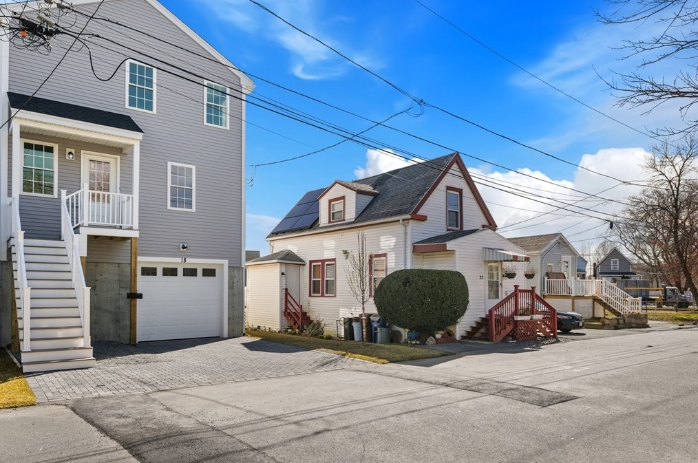 18 Neponset St, Revere, MA 02151 exterior