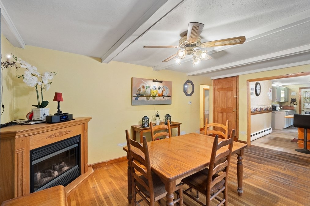 547 Pine St, Whitman, MA 02382