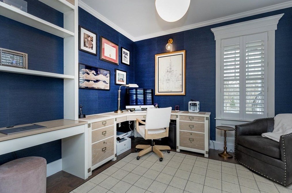 27 Bedford St, Burlington MA 01803-3725 exterior