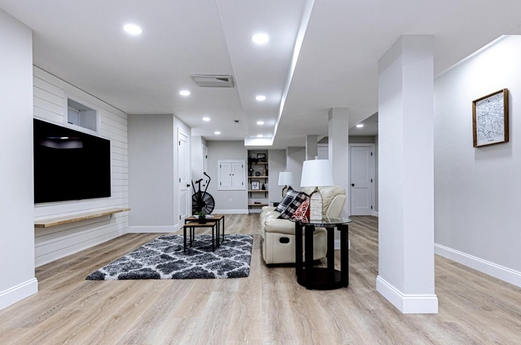 31 Newbridge Ave, Burlington MA  01803-4362 exterior