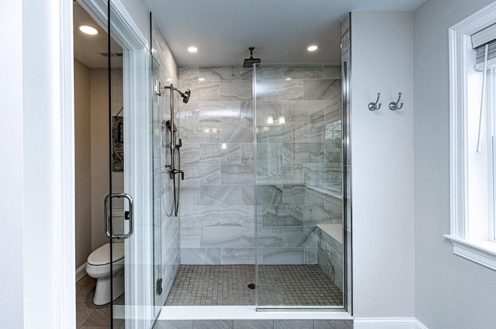 31 Newbridge Ave, Burlington MA  01803-4362 exterior