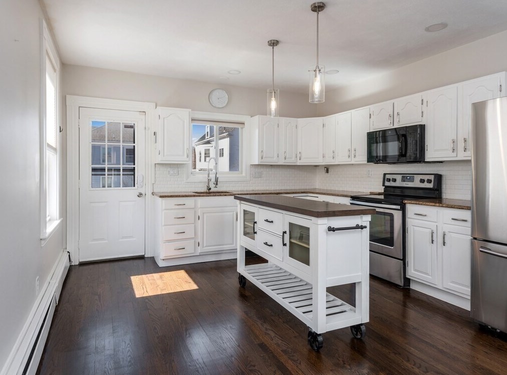 43 Appleton St, Salem MA 01970-1630 exterior