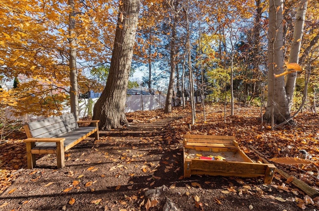 75 Emily Jeffers Rd, Randolph MA  02368-2831 exterior