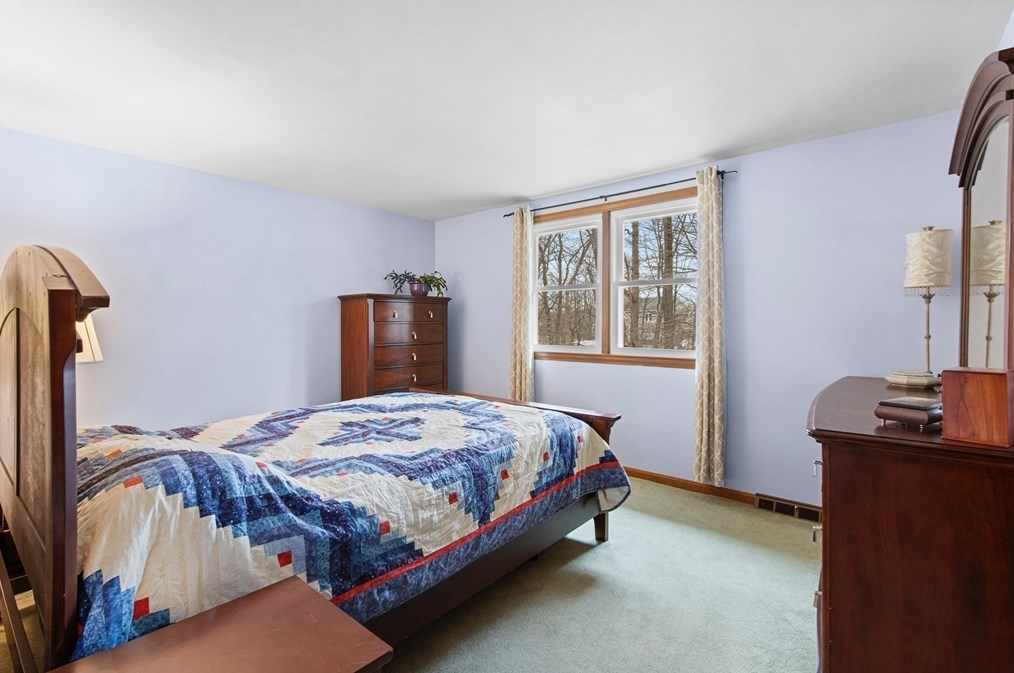 75 Emily Jeffers Rd, Randolph MA  02368-2831 exterior