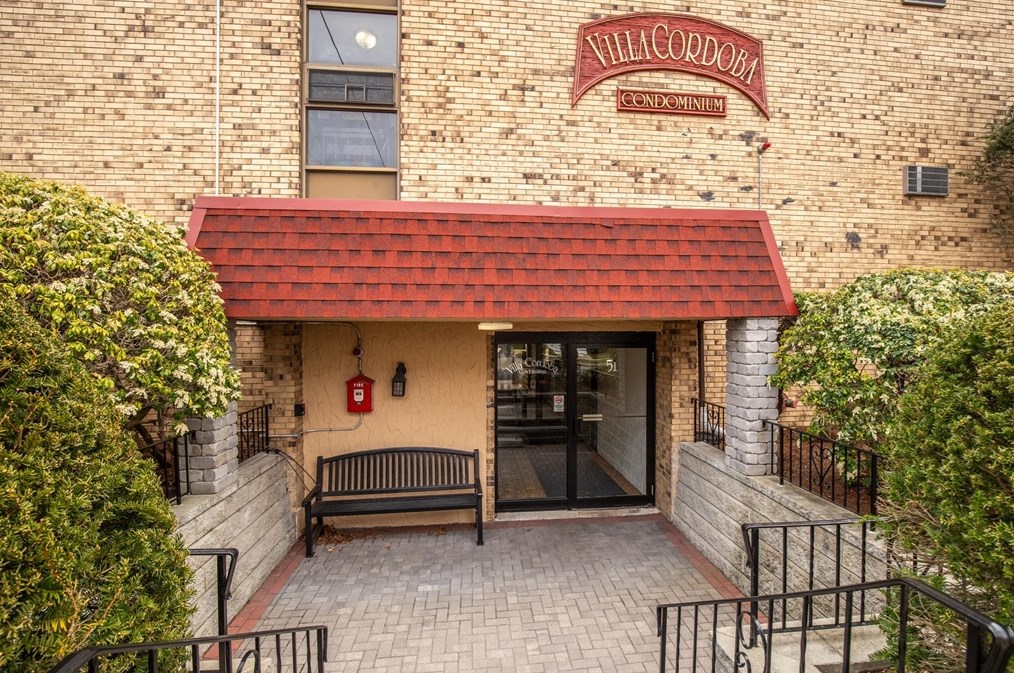 43-51 Albion St #b3, Melrose, MA 02176