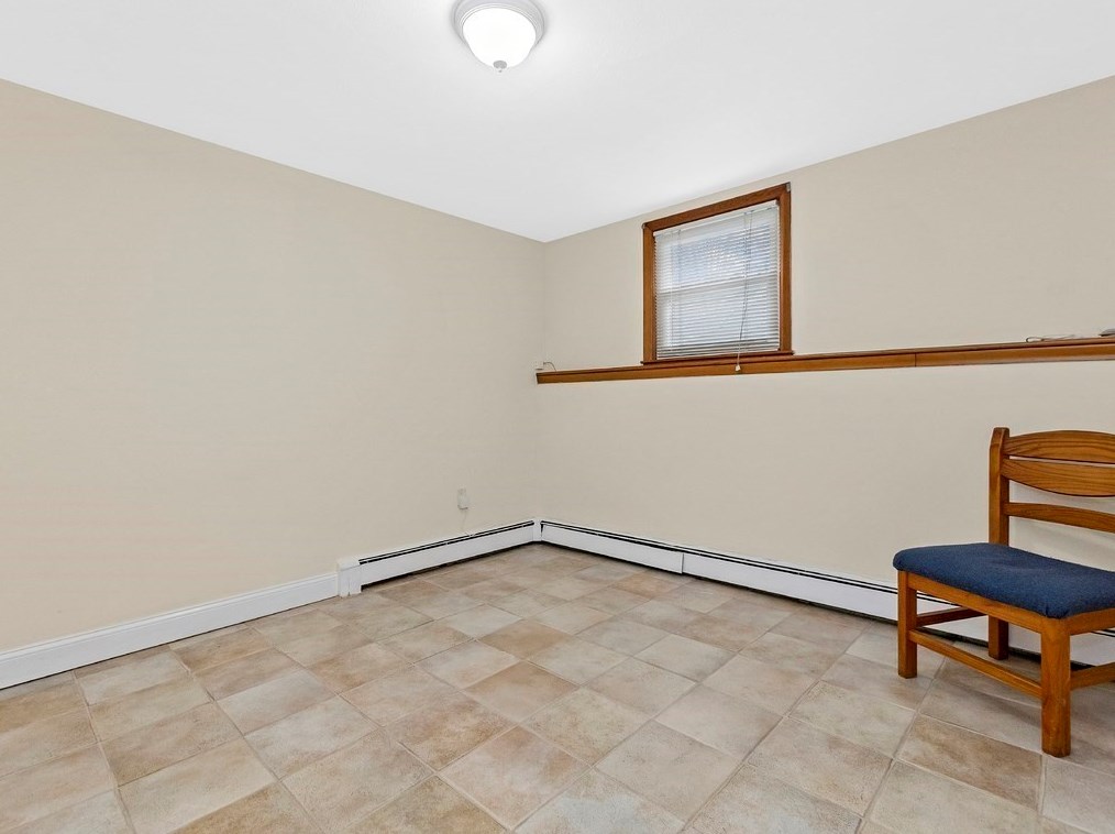 109 Milton St, Waltham MA  02453-1608 exterior