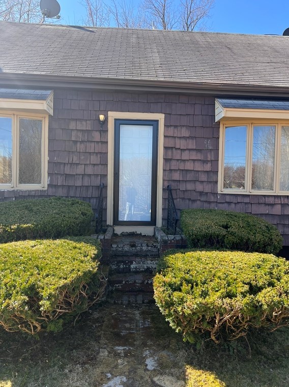 6 Langley Rd #1, Avon, MA 02322