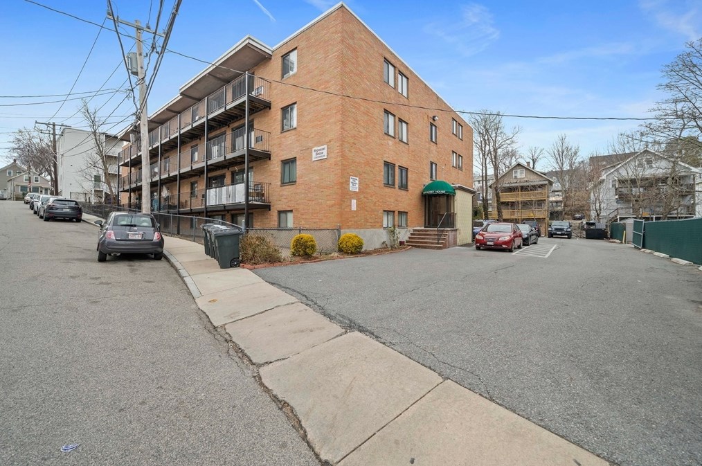 10 Coffey St, Boston MA exterior