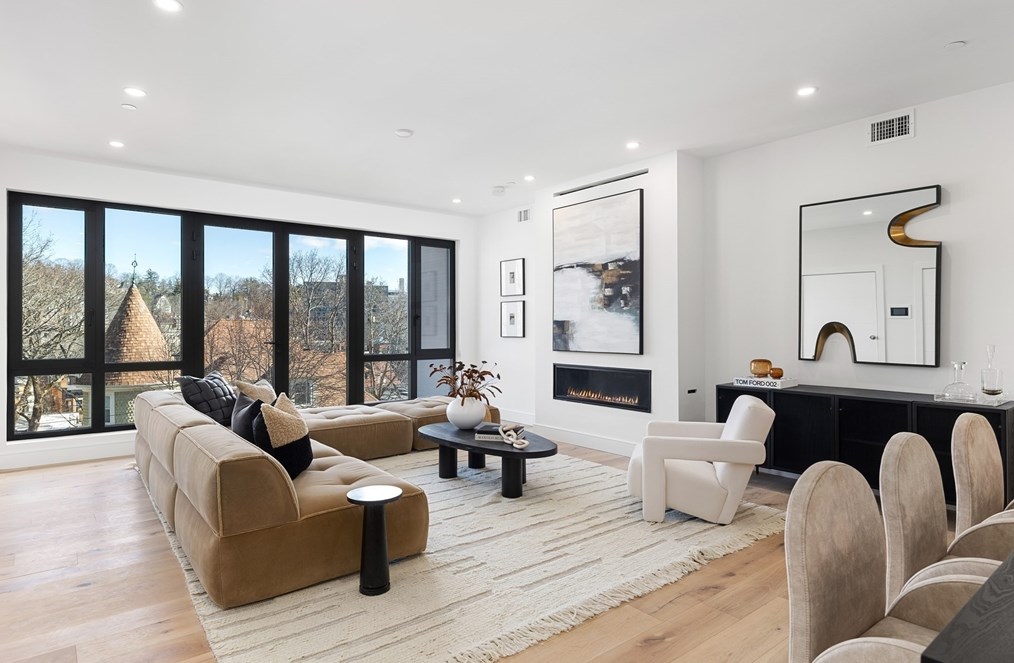 41 University Rd, Brookline, MA 02445 exterior