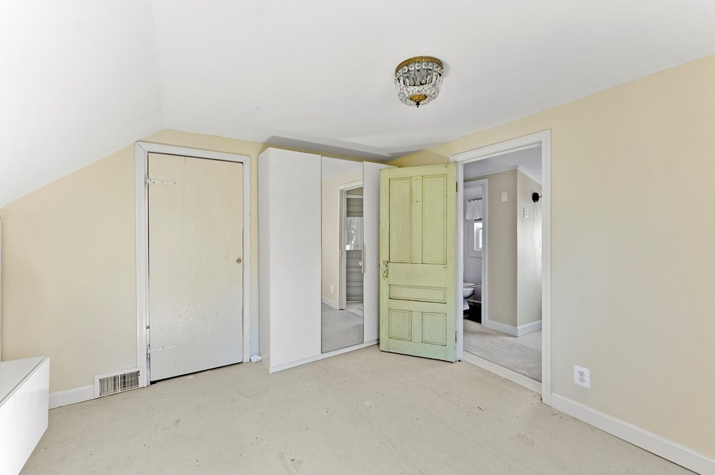 2 Bay Dr, Bourne MA  02532-3408 exterior