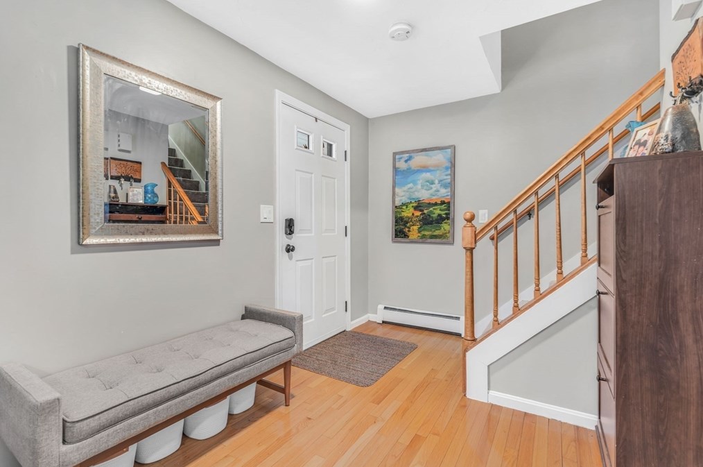 4 Mason St #4, Hudson, MA 01749