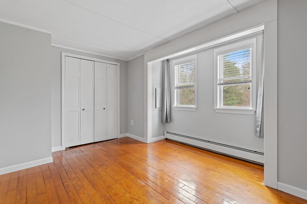 8 Sandpiper Ln, Plymouth MA 02360-2316 exterior