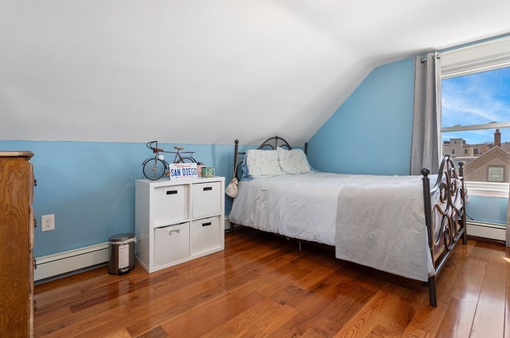 137 Pearl St, Somerville MA 02145-3117 exterior