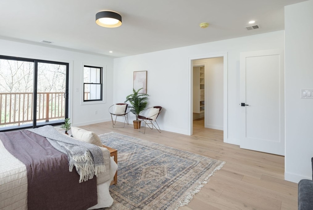 123 Nokomis Rd, Hingham MA  02043-1135 exterior