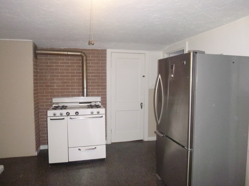 11 Boston Ave #3, Worcester, MA 01604