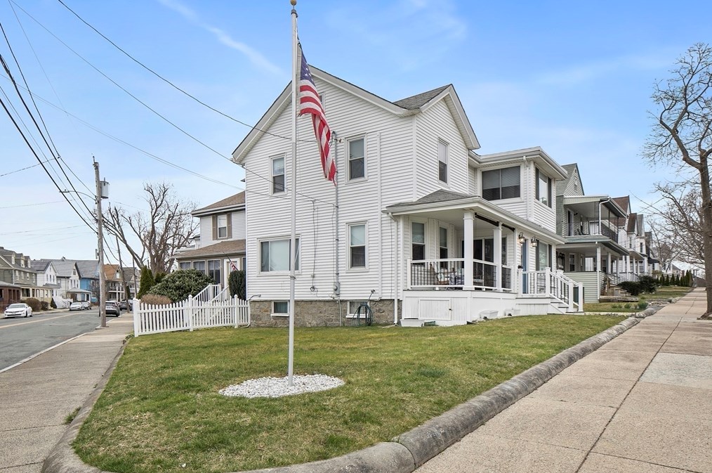 59 Lewis Ave, Winthrop, MA 02152