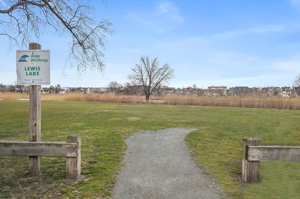 59 Lewis Ave, Winthrop MA  02152-1772 exterior