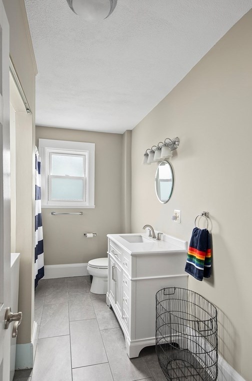 59 Lewis Ave, Winthrop MA  02152-1772 exterior