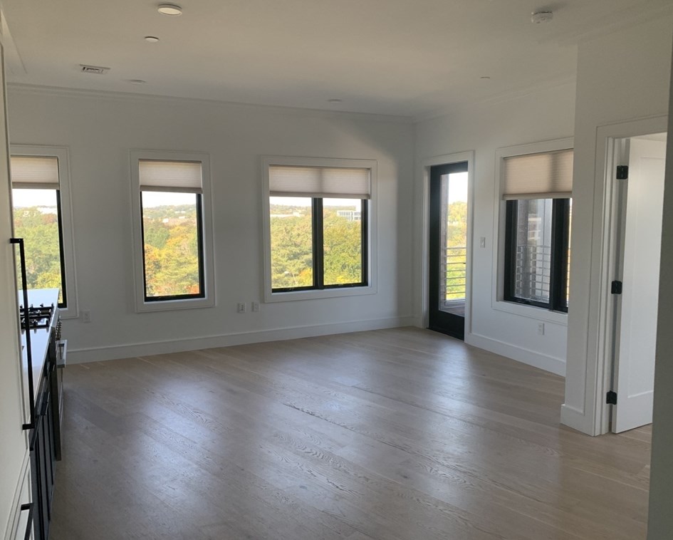 50 Leo M Birmingham Pkwy #501, Boston, MA 02135