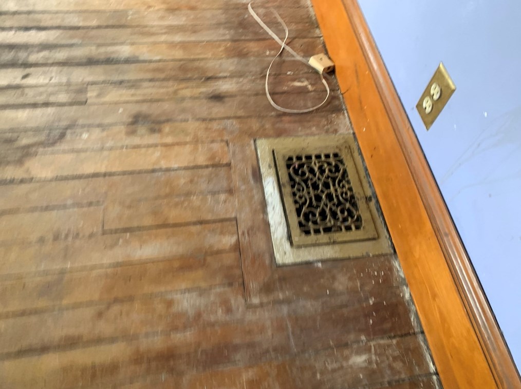 307 Colburn St, Dedham MA 02026-2331 exterior