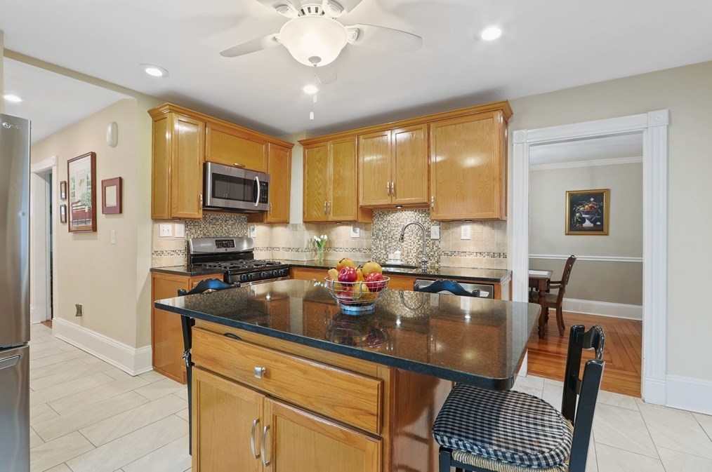 42 Partridge St, Roxbury-Xing, MA 02132 exterior