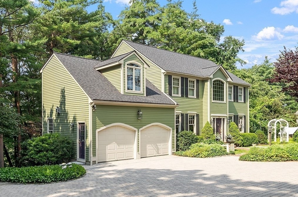 290 Plainfield Rd, West Concord, MA 01742 exterior