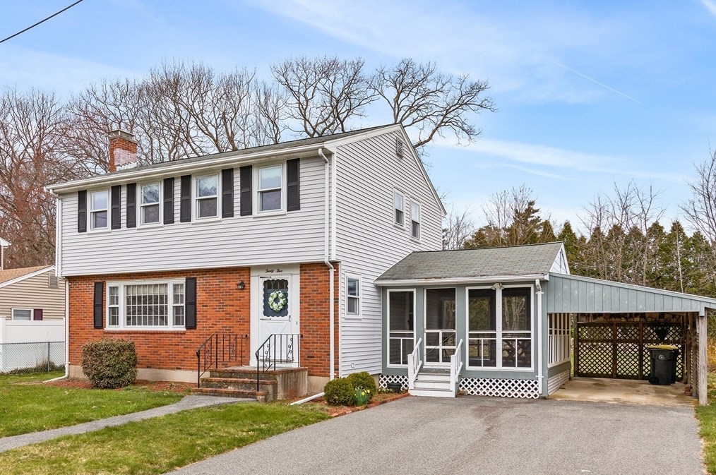 35 Nichols Ave, Avon, MA 02322