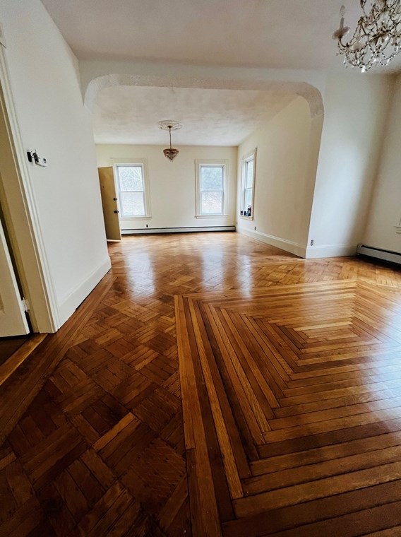 638 Pleasant St, Worcester MA  01602-2751 exterior