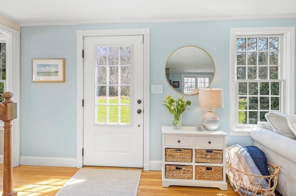 28 Christina Ct, Duxbury MA 02332-3619 exterior