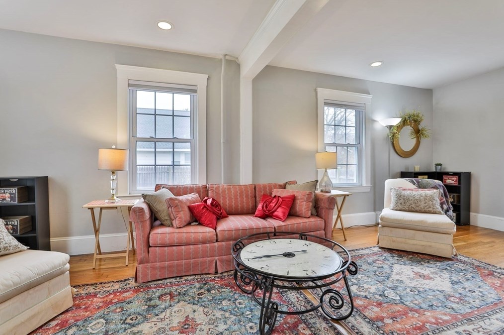 26 Bella Vista Ave, Mansfield MA  02048-1307 exterior