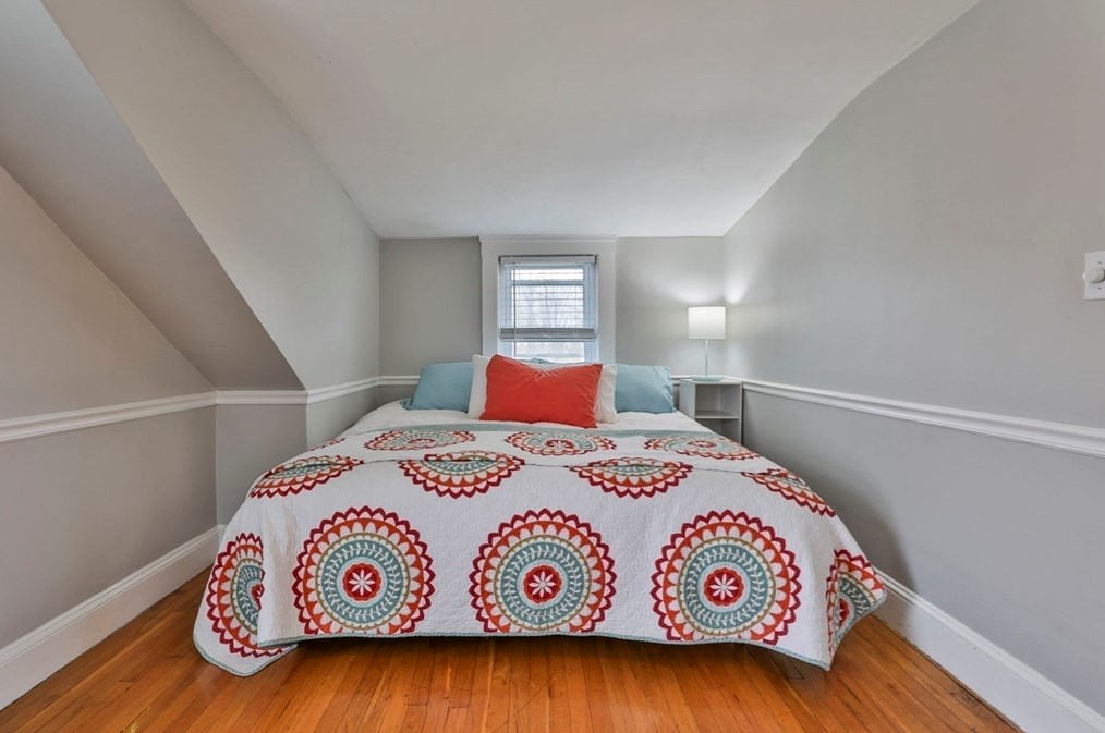 26 Bella Vista Ave, Mansfield MA  02048-1307 exterior