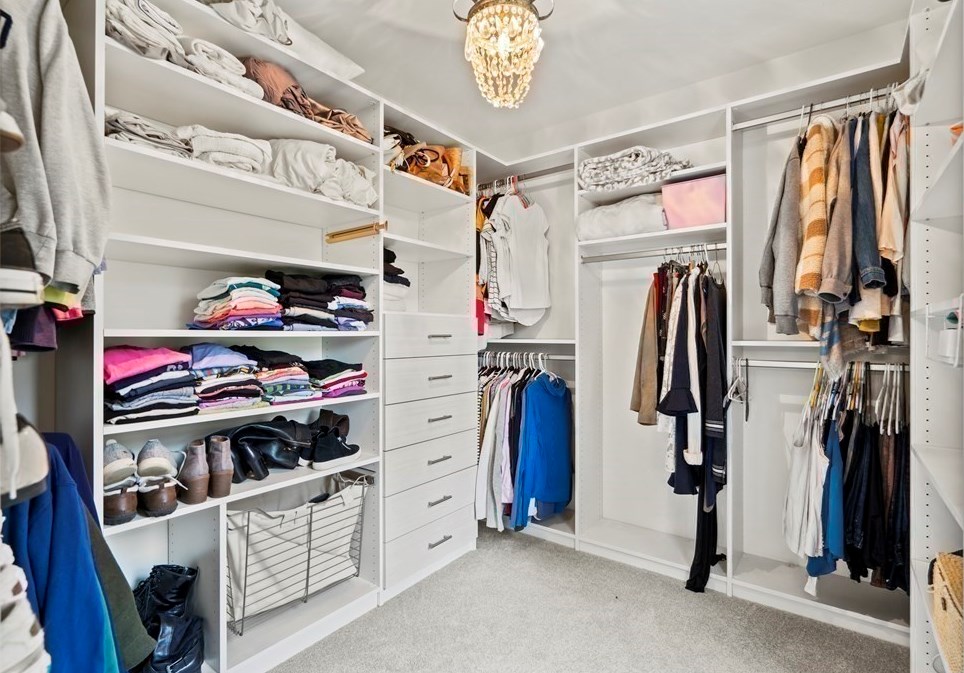 83 Main St, Southborough MA  01772-1225 exterior